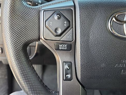 Used 2021 Toyota Tacoma TRD Off-Road w/ Technology Package image 22