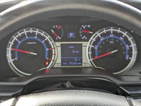 Used 2017 Toyota 4Runner SR5 image 10