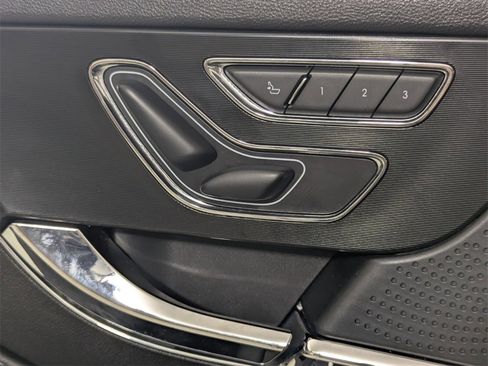 Used 2023 Lincoln Corsair Standard image 13