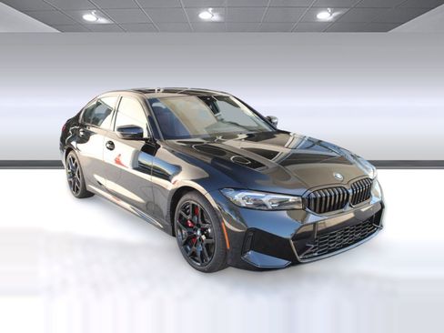 New 2026 BMW 330i xDrive Sedan w/ M Sport Package AWD/4WD image 7