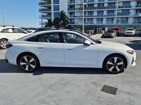 Used 2025 Audi A5 2.0T Premium Plus w/ Premium Plus image 7