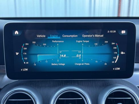 Used 2022 Mercedes-Benz GLC 300 image 25