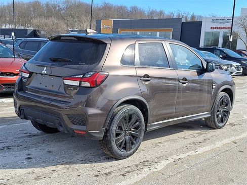 New 2026 Mitsubishi Outlander Sport LE image 4