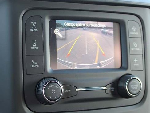 Used 2021 RAM 1500 Big Horn AWD/4WD image 11