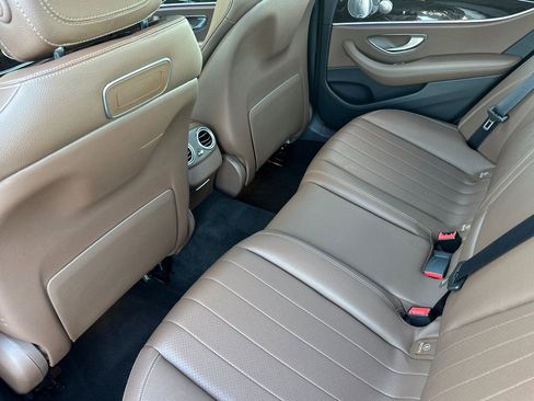 Used 2018 Mercedes-Benz E 300 image 14