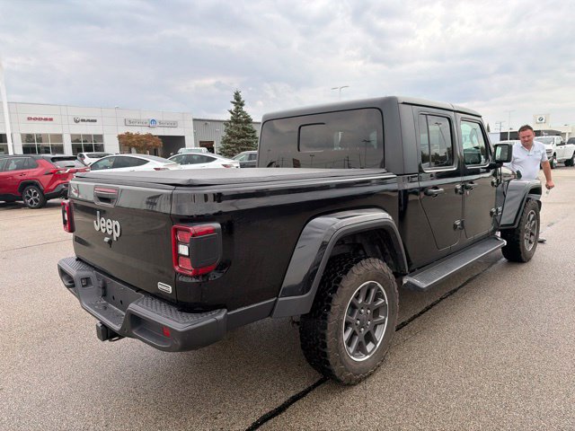 Used 2020 Jeep Gladiator Overland AWD/4WD image 9