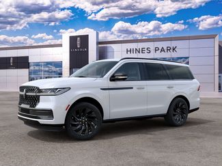 New 2027 Lincoln Navigator Reserve w/ Jet Appearance Package AWD/4WD video 1