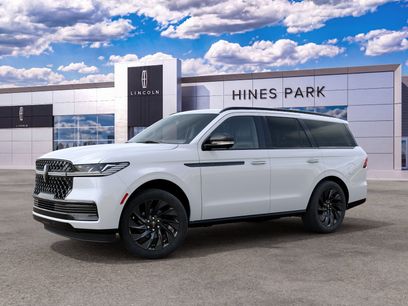 New 2027 Lincoln Navigator Reserve w/ Jet Appearance Package