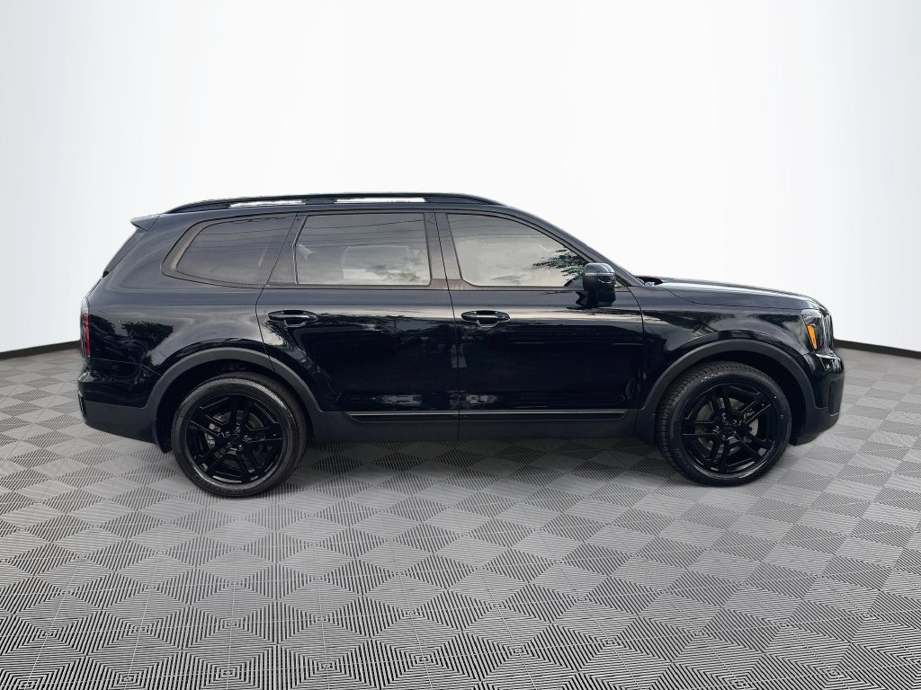 Used 2025 Kia Telluride EX X-Line AWD/4WD image 5