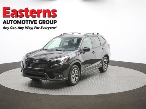 Used 2024 Subaru Forester Premium AWD/4WD image 57