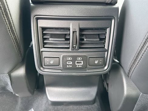 New 2026 Subaru Outback Limited AWD/4WD image 19