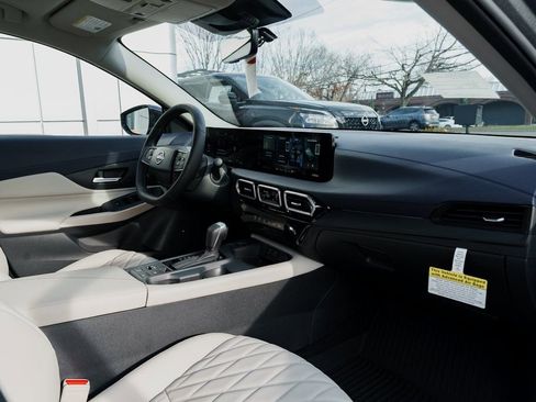 New 2026 Nissan Sentra SL w/ Floor Mat Package FWD image 28