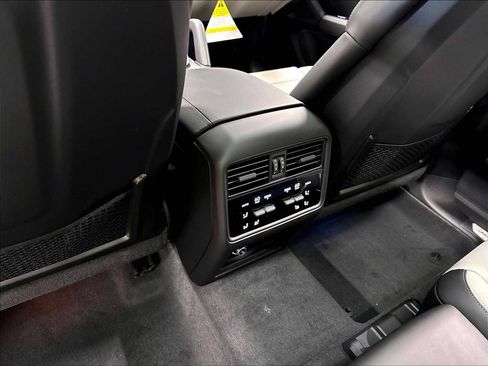 New 2026 Porsche Cayenne AWD/4WD image 24