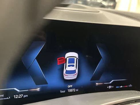 Used 2026 BMW X7 xDrive40i AWD/4WD image 16