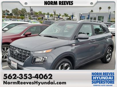 Used 2025 Hyundai Venue SEL