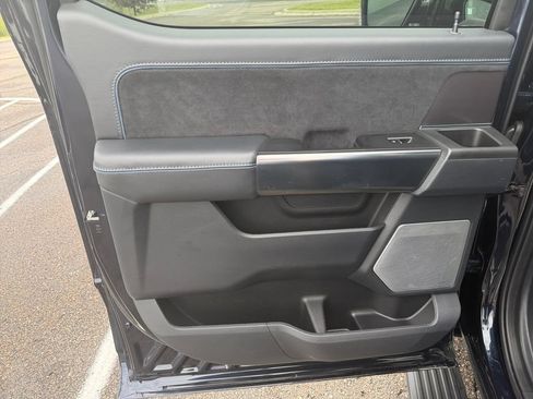 Used 2024 Ford F150 Platinum AWD/4WD image 29