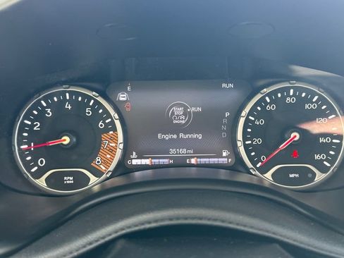 Used 2022 Jeep Renegade Latitude AWD/4WD image 24