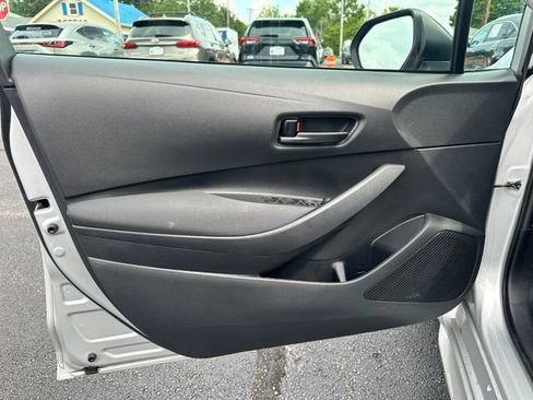 Used 2024 Toyota Corolla LE FWD image 14