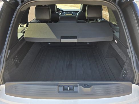 Certified 2018 Land Rover Range Rover Supercharged image 16