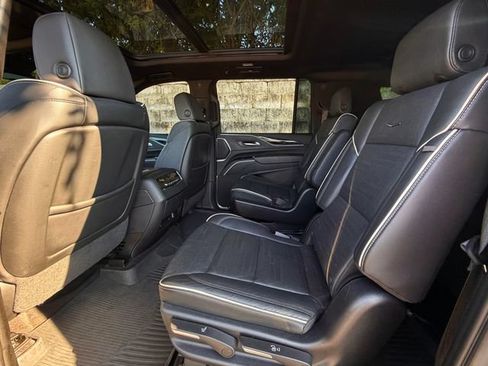 Used 2023 Cadillac Escalade ESV Sport w/ Touring Package AWD/4WD image 40