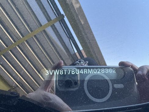 Used 2024 Volkswagen Jetta GLI 40th Anniversary Edition image 41