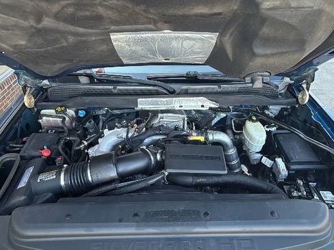 Used 2018 Chevrolet Silverado 2500 LTZ w/ Duramax Plus Package AWD/4WD image 28