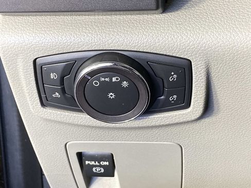 Used 2019 Ford F150 XLT AWD/4WD image 17
