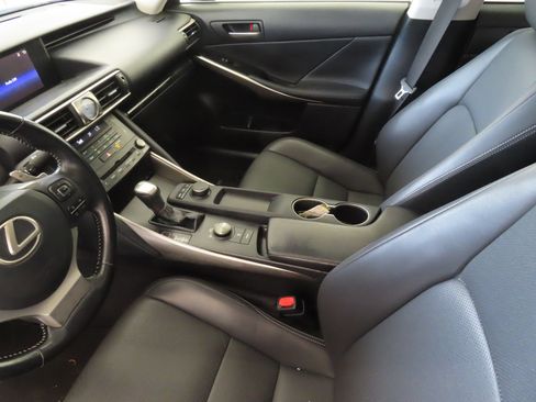 Used 2018 Lexus IS 300 w/ Accessory Package RWD image 22