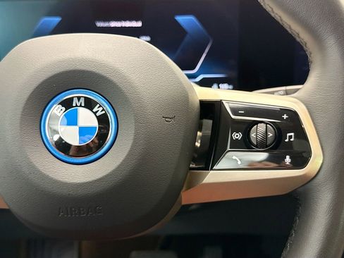 Certified 2022 BMW iX xDrive50 w/ Premium Package image 12