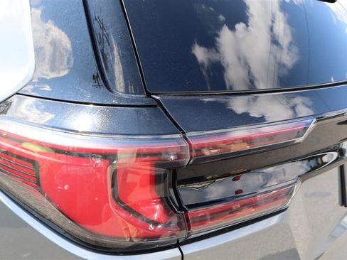 Used 2025 GMC Acadia Elevation image 26