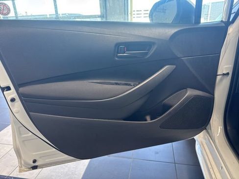 Used 2026 Toyota Corolla LE FWD image 10