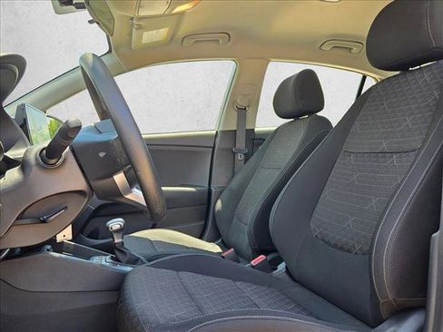 Used 2023 Kia Rio LX FWD image 10