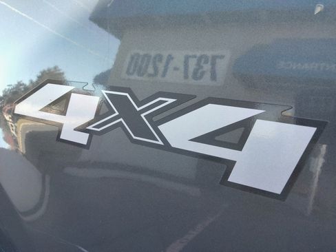 Used 2011 GMC Sierra 3500 SLT image 15