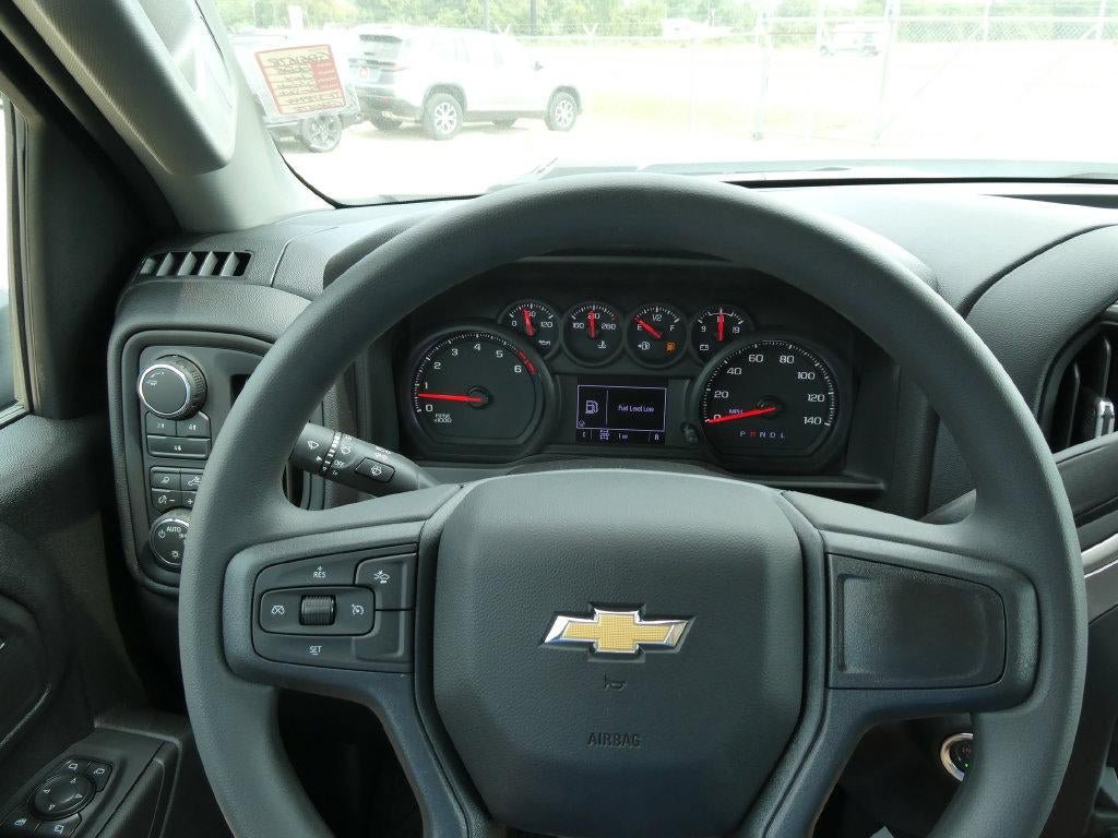 New 2026 Chevrolet Silverado 2500 Custom w/ Custom Value Package AWD/4WD image 24