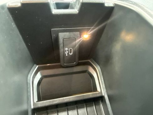 Used 2020 BMW X3 xDrive30i w/ Driving Assistance Package AWD/4WD image 32