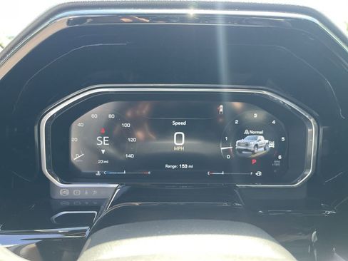 New 2026 GMC Sierra 1500 Elevation w/ Elevation Premium Package AWD/4WD image 11