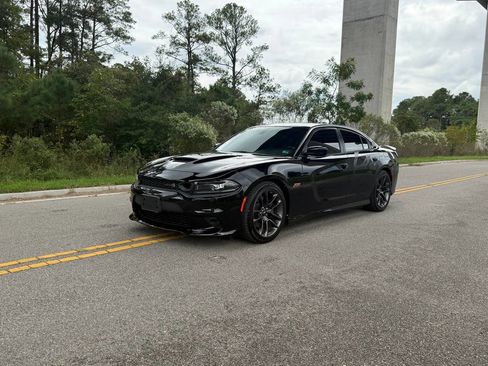 Used 2023 Dodge Charger Scat Pack w/ Plus Group image 3