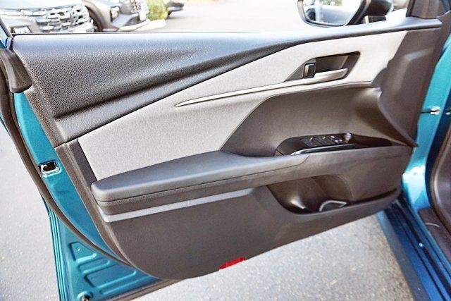 Used 2026 Toyota Camry LE FWD image 32