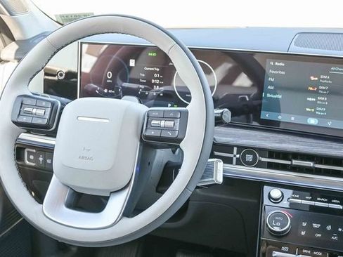 New 2026 Hyundai Santa Fe Calligraphy AWD/4WD image 17