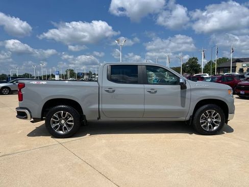 Certified 2024 Chevrolet Silverado 1500 LT AWD/4WD image 6
