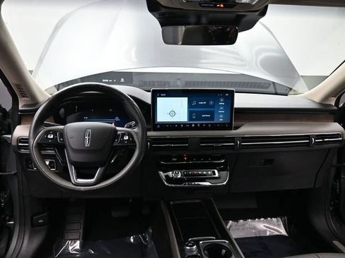 Used 2023 Lincoln Corsair Grand Touring w/ Equipment Group 302A AWD/4WD image 16