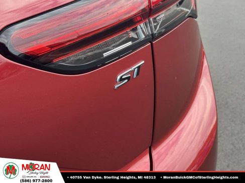 Certified 2023 Buick Envision Essence w/ Sport Touring Package AWD/4WD image 10