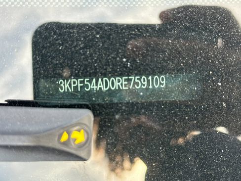 Used 2024 Kia Forte GT-Line FWD image 3