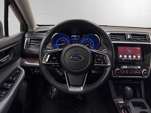 Used 2018 Subaru Outback 3.6R Limited image 12