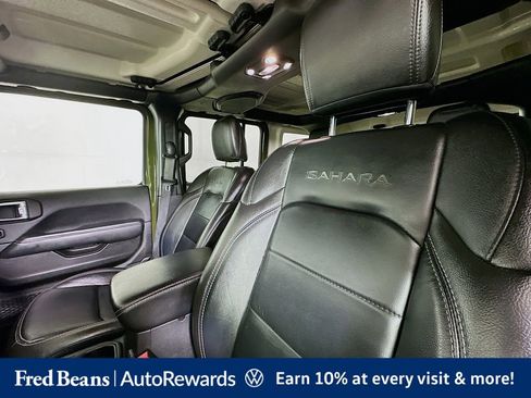 Used 2022 Jeep Wrangler Unlimited Sahara w/ Cold Weather Group AWD/4WD image 22