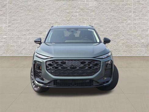 New 2026 Audi Q3 quattro 2.0T AWD/4WD image 2