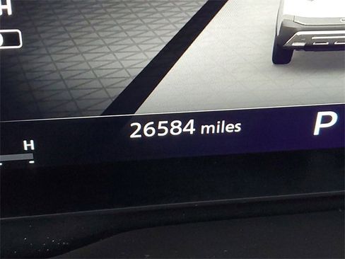 Used 2022 Nissan Rogue Platinum w/ Head-Up Display Package image 21