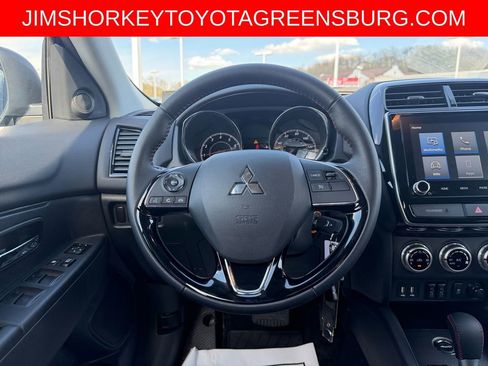 Used 2025 Mitsubishi Outlander Sport AWD image 15