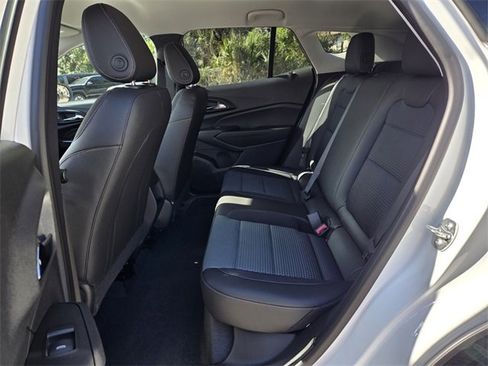 New 2026 Chevrolet Trax LT image 16