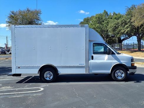 New 2025 Chevrolet Express 3500 w/ Power Convenience Package image 3